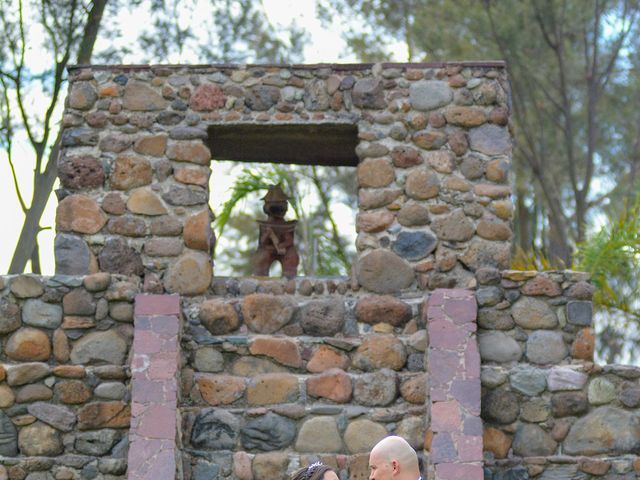 La boda de Julio y Estefany en Tlajomulco de Zúñiga, Jalisco 18