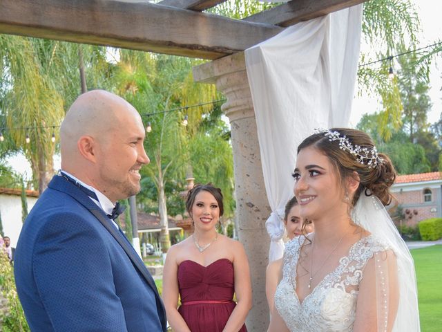 La boda de Julio y Estefany en Tlajomulco de Zúñiga, Jalisco 38