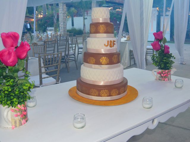 La boda de Julio y Estefany en Tlajomulco de Zúñiga, Jalisco 43