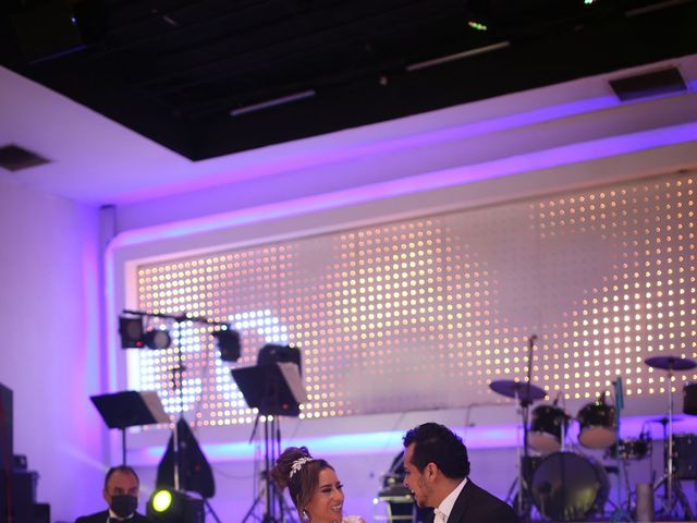 La boda de Francisco y Celeste  en Benito Juárez, Ciudad de México 33