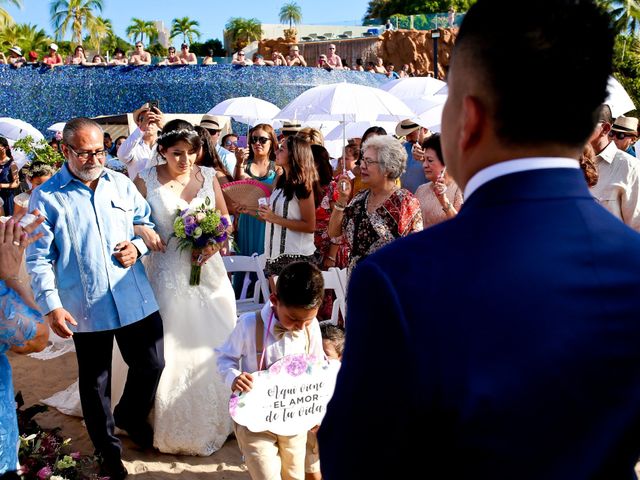 La boda de Francisco y Sandra en Ixtapa Zihuatanejo, Guerrero 33