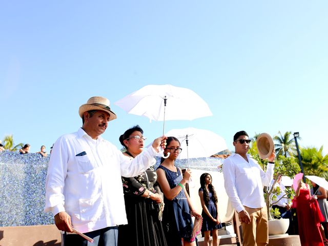 La boda de Francisco y Sandra en Ixtapa Zihuatanejo, Guerrero 35