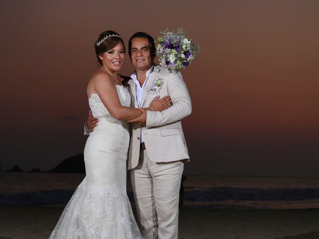 La boda de David y Liz en Ixtapa Zihuatanejo, Guerrero 11
