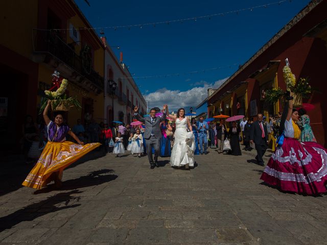 La boda de Ángeles y Ángel en Oaxaca, Oaxaca 4