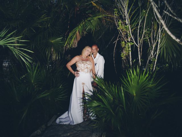 La boda de Oscar y Amy en Puerto Aventuras, Quintana Roo 18