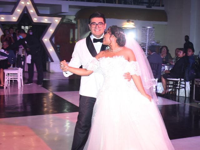 La boda de Carlos y Karina  en Orizaba, Veracruz 8