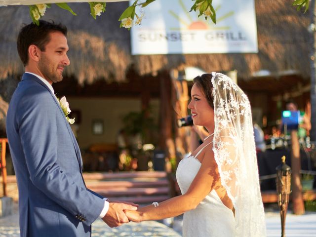 La boda de Chris y Salina en Isla Mujeres, Quintana Roo 43