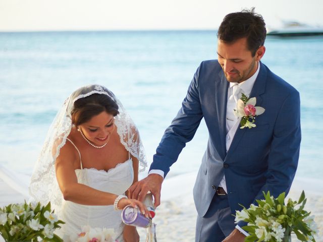 La boda de Chris y Salina en Isla Mujeres, Quintana Roo 60