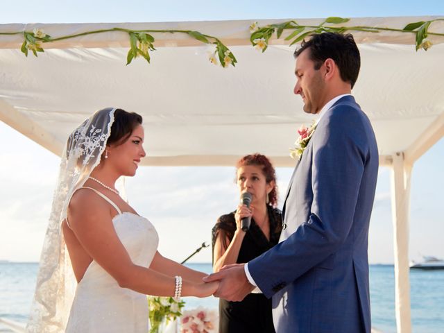 La boda de Chris y Salina en Isla Mujeres, Quintana Roo 88
