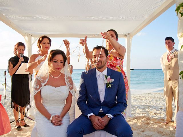 La boda de Chris y Salina en Isla Mujeres, Quintana Roo 90