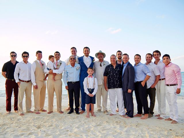 La boda de Chris y Salina en Isla Mujeres, Quintana Roo 96