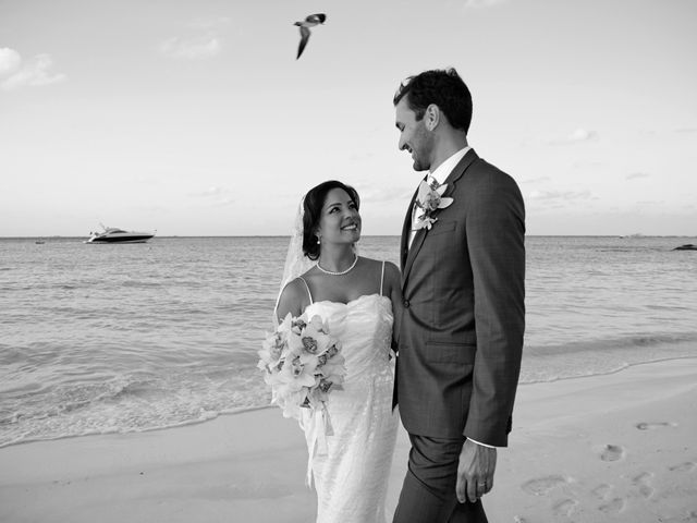 La boda de Chris y Salina en Isla Mujeres, Quintana Roo 98