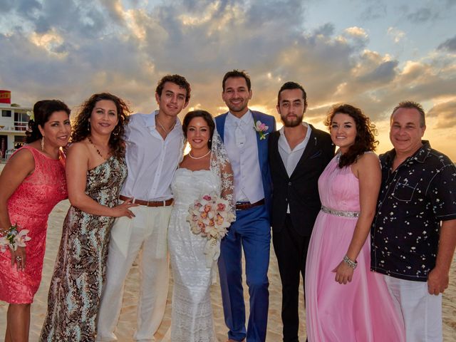 La boda de Chris y Salina en Isla Mujeres, Quintana Roo 108