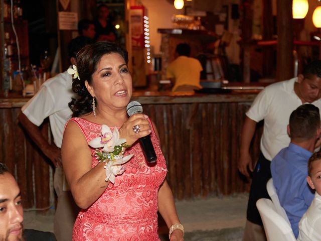 La boda de Chris y Salina en Isla Mujeres, Quintana Roo 122