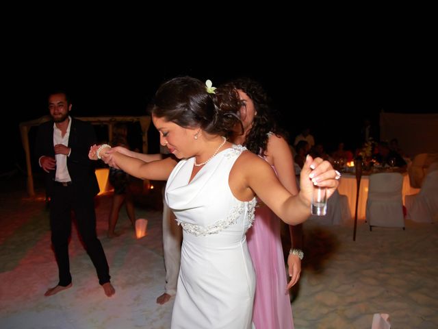 La boda de Chris y Salina en Isla Mujeres, Quintana Roo 127