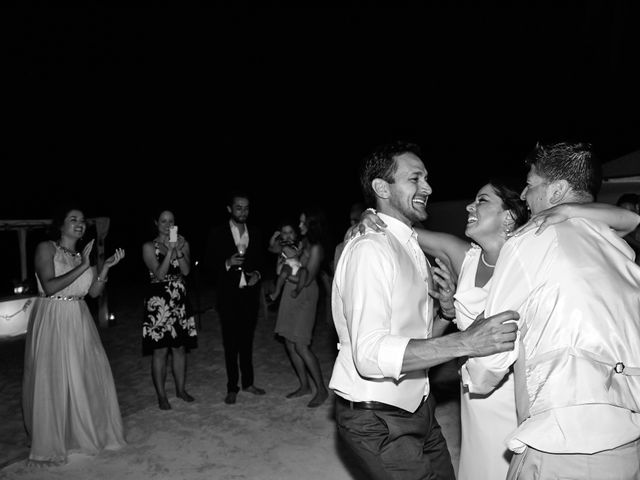 La boda de Chris y Salina en Isla Mujeres, Quintana Roo 141