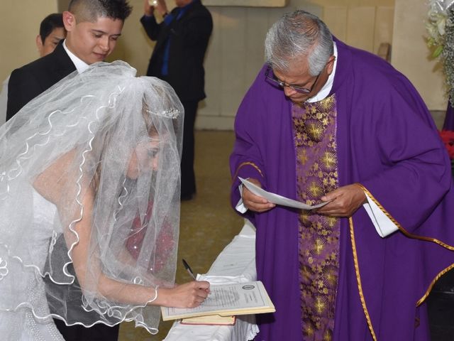 La boda de José Luis  y Yarel  en Iztapalapa, Ciudad de México 11