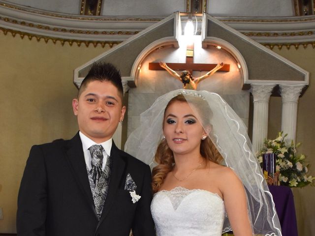La boda de José Luis  y Yarel  en Iztapalapa, Ciudad de México 12
