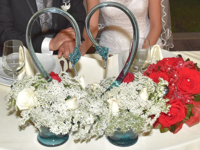 La boda de José Luis  y Yarel  en Iztapalapa, Ciudad de México 19