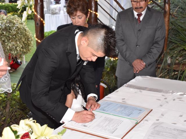La boda de José Luis  y Yarel  en Iztapalapa, Ciudad de México 26