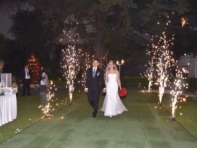 La boda de José Luis  y Yarel  en Iztapalapa, Ciudad de México 40