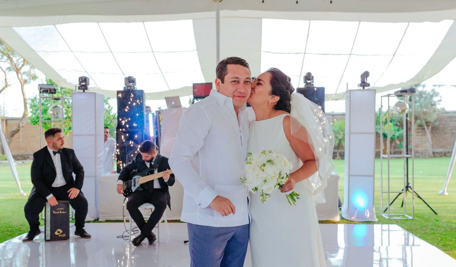 La boda de Miguel y Karen en Tepoztlán, Morelos