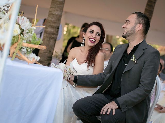 La boda de Dani y Yema en Cancún, Quintana Roo 29