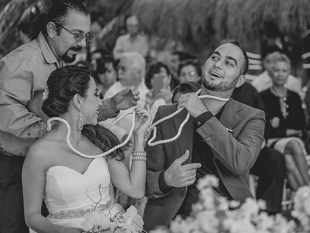 La boda de Dani y Yema en Cancún, Quintana Roo 32