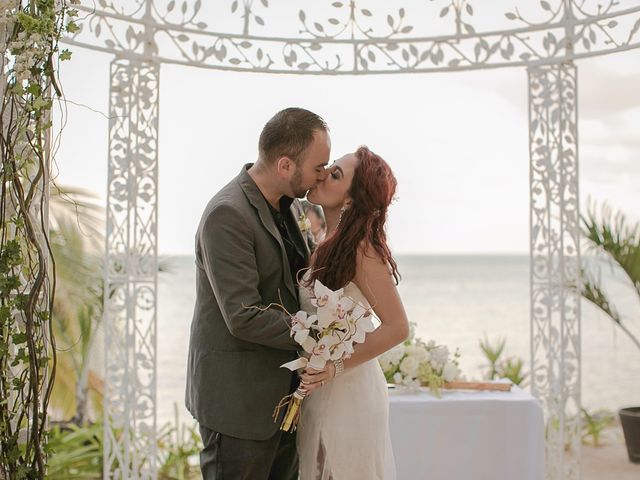La boda de Dani y Yema en Cancún, Quintana Roo 35