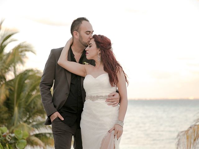 La boda de Dani y Yema en Cancún, Quintana Roo 42