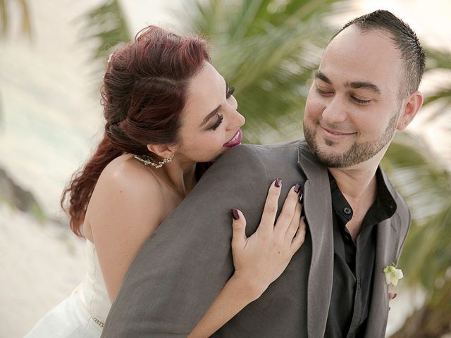 La boda de Dani y Yema en Cancún, Quintana Roo 43
