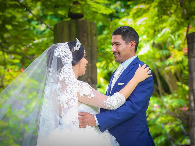 La boda de Erick y Grecia en Uruapan, Michoacán 20