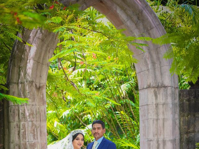 La boda de Erick y Grecia en Uruapan, Michoacán 21