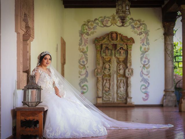 La boda de Erick y Grecia en Uruapan, Michoacán 26