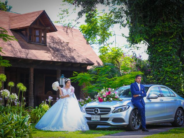 La boda de Erick y Grecia en Uruapan, Michoacán 1