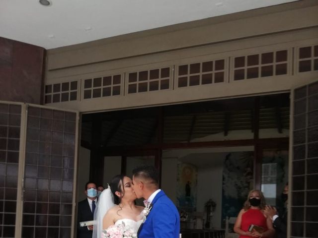 La boda de César y Metzli en Tulancingo, Hidalgo 2
