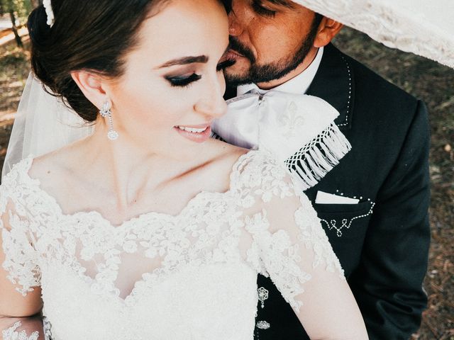 La boda de Alfonso y Alejandra en Pátzcuaro, Michoacán 28