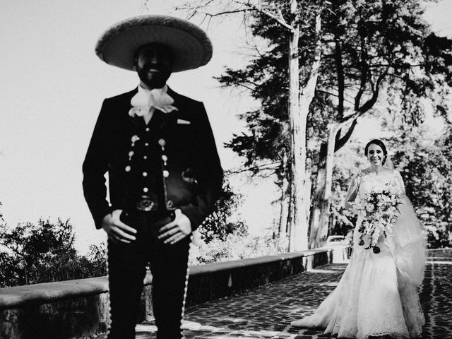 La boda de Alfonso y Alejandra en Pátzcuaro, Michoacán 36