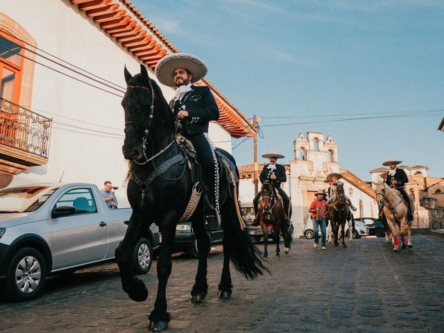 La boda de Alfonso y Alejandra en Pátzcuaro, Michoacán 46