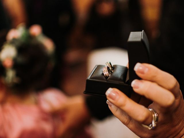 La boda de Alfonso y Alejandra en Pátzcuaro, Michoacán 91