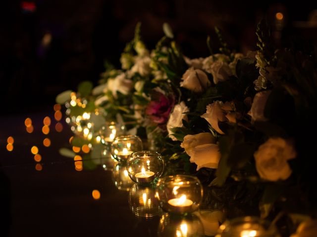 La boda de Alfonso y Alejandra en Pátzcuaro, Michoacán 112