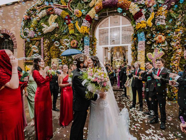 La boda de Henry y Elena en Tepotzotlán, Estado México 35