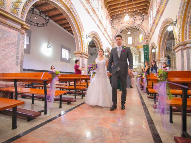 La boda de Jesús y Sandy en Uruapan, Michoacán 18