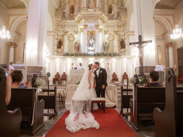 La boda de Víctor y Fernanda en Hermosillo, Sonora 51