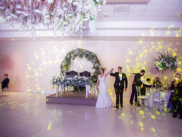 La boda de Víctor y Fernanda en Hermosillo, Sonora 63