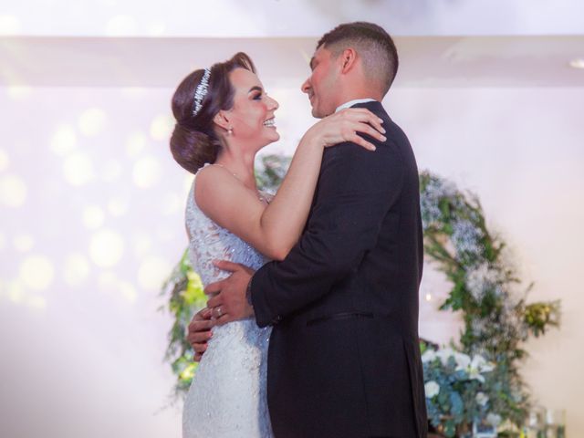 La boda de Víctor y Fernanda en Hermosillo, Sonora 68