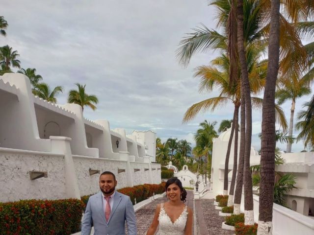 La boda de Patricio y Carolina en Manzanillo, Colima 1