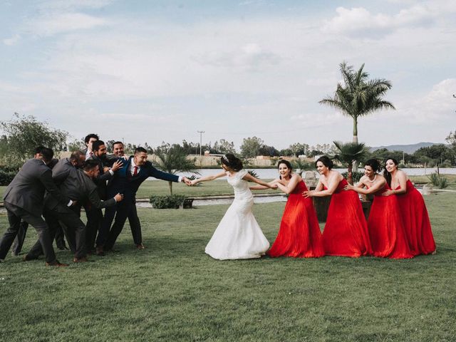 La boda de Alejandro y Cyntia en Zapopan, Jalisco 10