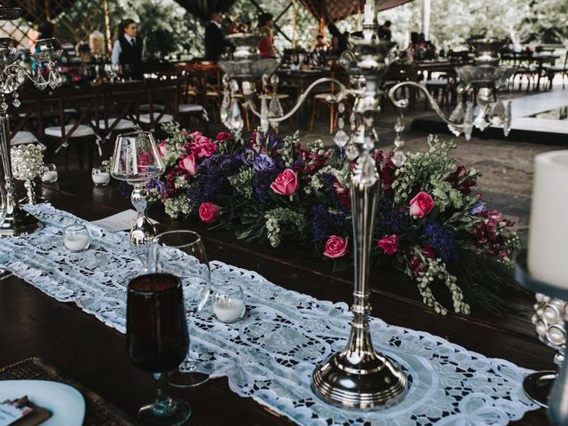 La boda de Alejandro y Cyntia en Zapopan, Jalisco 13