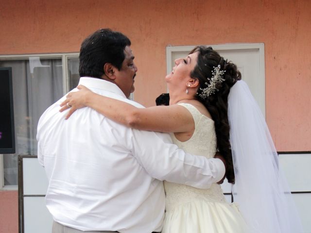 La boda de Manuel y Conchita en Emiliano Zapata, Morelos 13